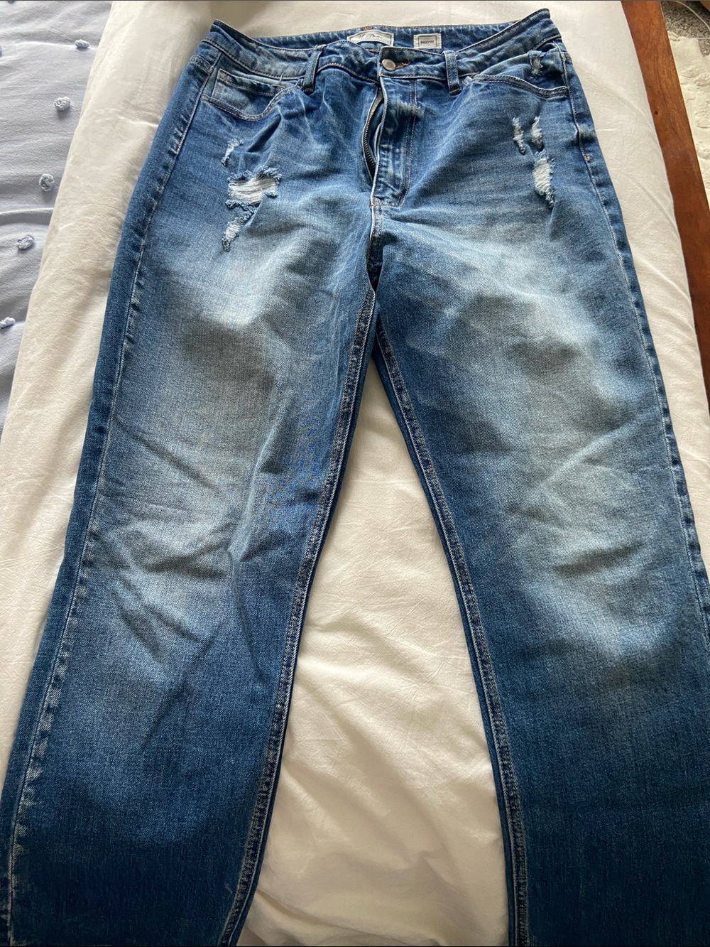 KanCan Women's Straight Leg Distressed Blue Jeans